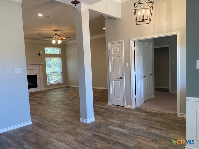 2302 Red Rock Drive, Belton, TX 76513