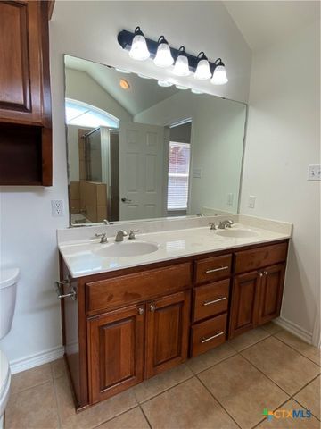 2302 Red Rock Drive, Belton, TX 76513