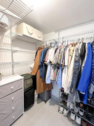 1470 NE 125th Ter 504, North Miami, FL 33161