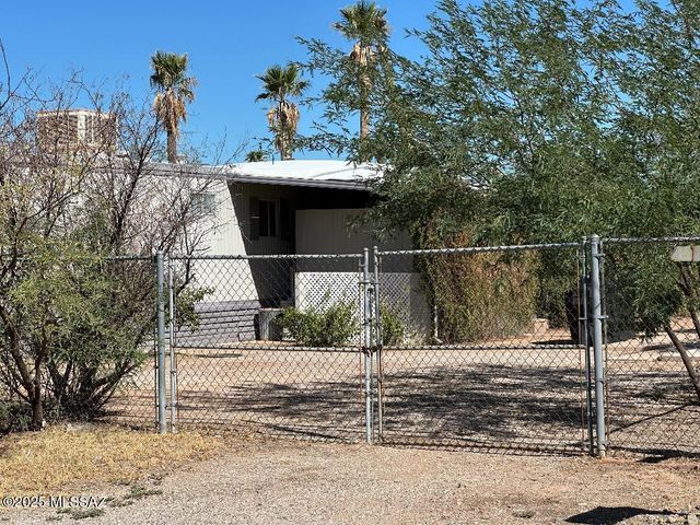 842 E Freeman Place, Tucson, AZ 85719