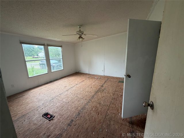 444 Sun Prairie, Pryor, OK 74361
