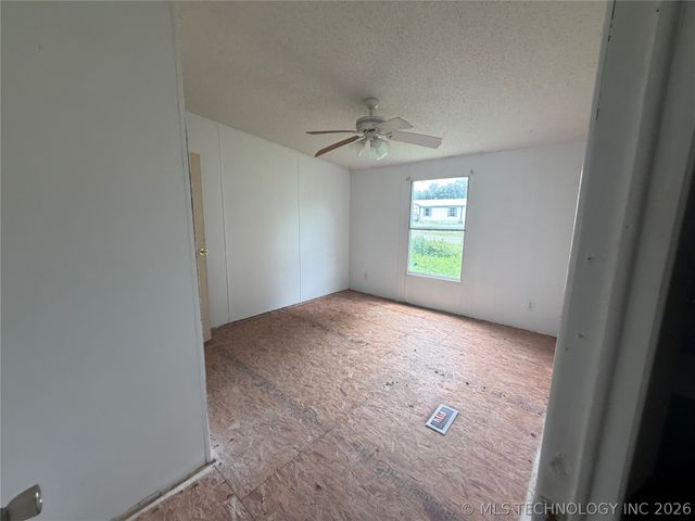 444 Sun Prairie, Pryor, OK 74361