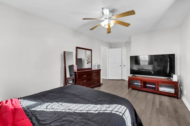 427 Filmore Rd, Oak Grove, KY 42262