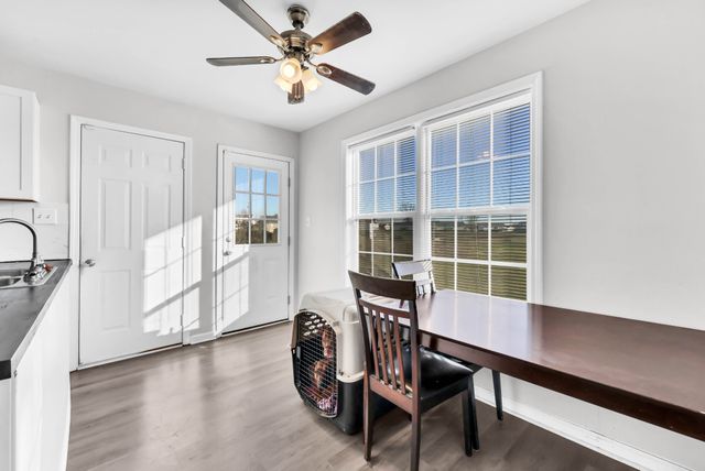 427 Filmore Rd, Oak Grove, KY 42262