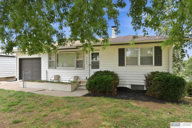 6102 Bancroft Street, Omaha, NE 68106