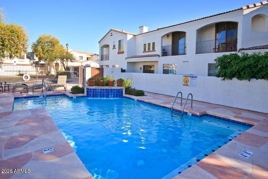 1750 E OCOTILLO Road 17, Phoenix, AZ 85016
