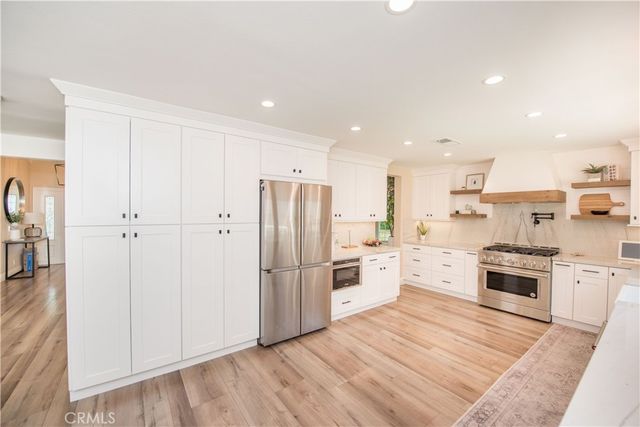 270 S Riverwood, Anaheim Hills, CA 92807