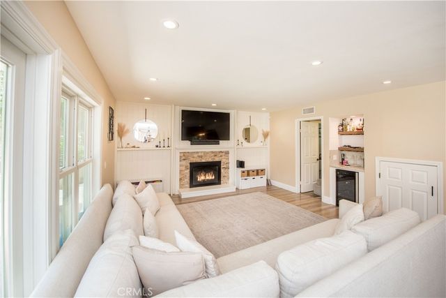 270 S Riverwood, Anaheim Hills, CA 92807