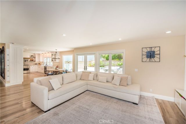 270 S Riverwood, Anaheim Hills, CA 92807