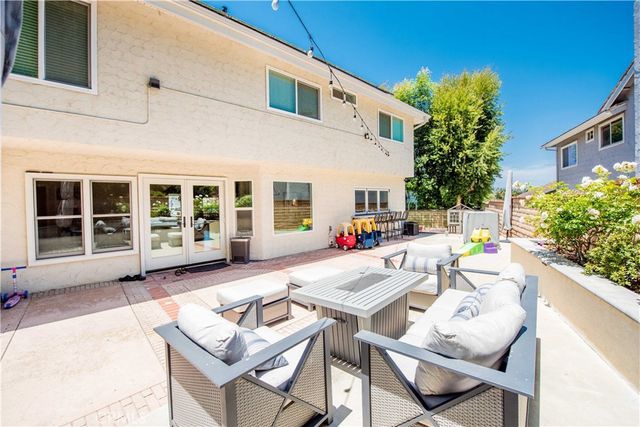 270 S Riverwood, Anaheim Hills, CA 92807
