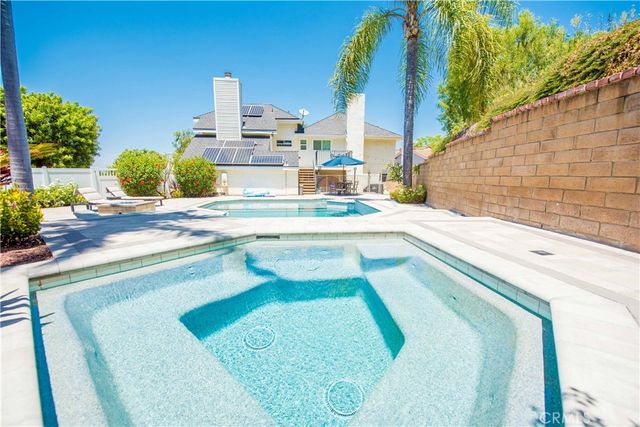 270 S Riverwood, Anaheim Hills, CA 92807