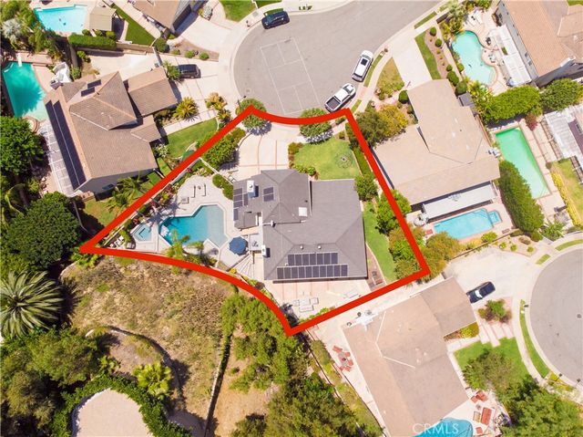 270 S Riverwood, Anaheim Hills, CA 92807