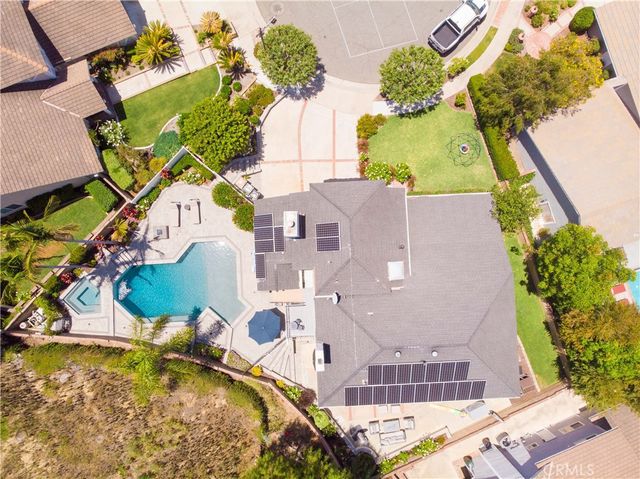 270 S Riverwood, Anaheim Hills, CA 92807