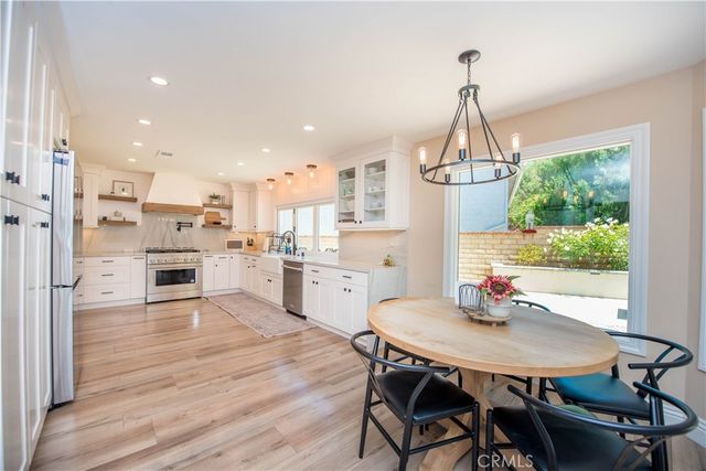 270 S Riverwood, Anaheim Hills, CA 92807