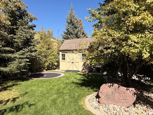 2187 E EAGLE CREST DR, Draper, UT 84020