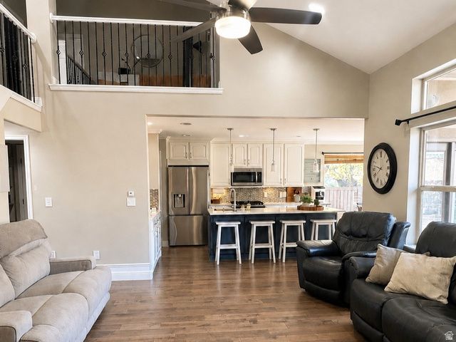 2187 E EAGLE CREST DR, Draper, UT 84020