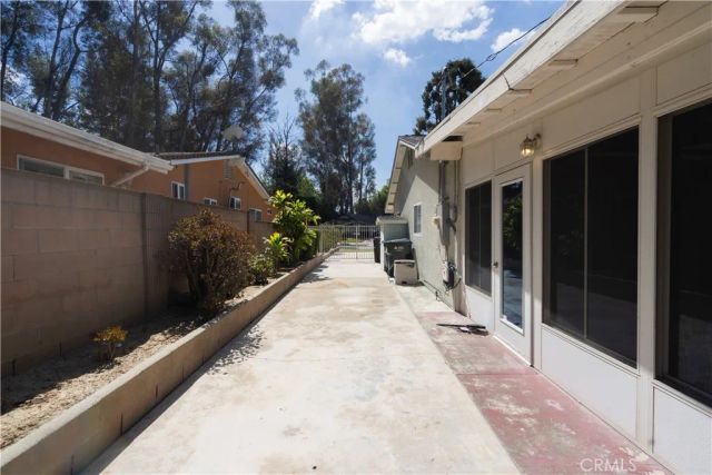 1421 E Harvest Moon, West Covina, CA 91792