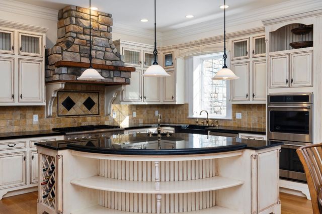 1767 GOOSE CREEK RD, Waynesboro, VA 22980