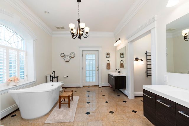 1767 GOOSE CREEK RD, Waynesboro, VA 22980