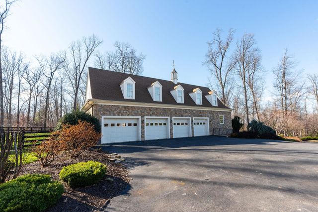 1767 GOOSE CREEK RD, Waynesboro, VA 22980