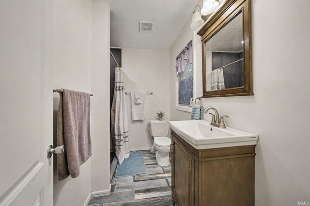 53175 Osage Drive, South Bend, IN 46637