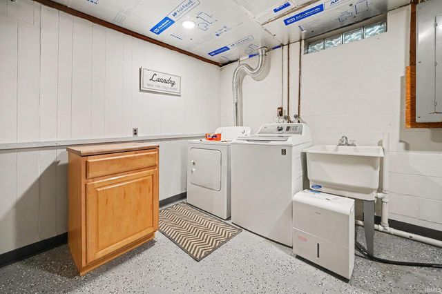 53175 Osage Drive, South Bend, IN 46637
