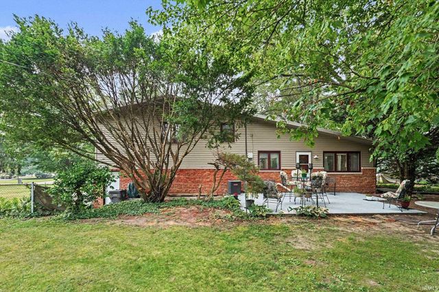 53175 Osage Drive, South Bend, IN 46637