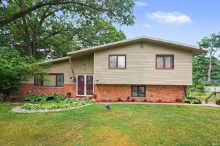 53175 Osage Drive, South Bend, IN 46637