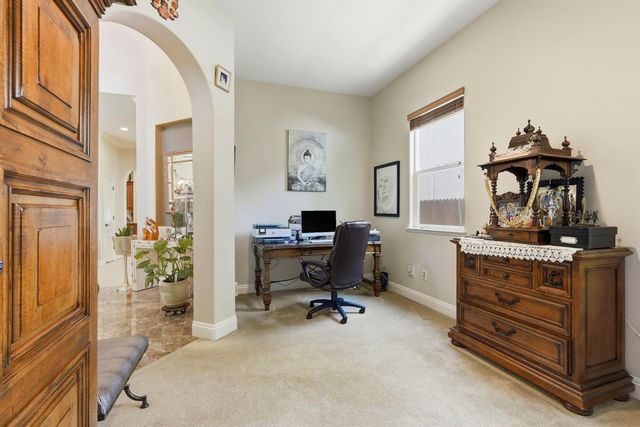 6817 Vilamoura Way, Elk Grove, CA 95757