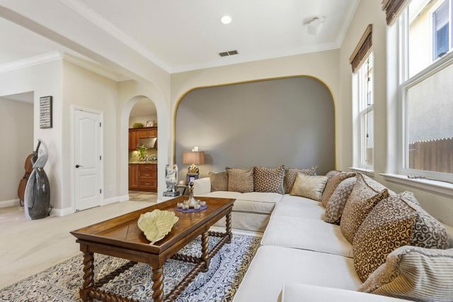 6817 Vilamoura Way, Elk Grove, CA 95757