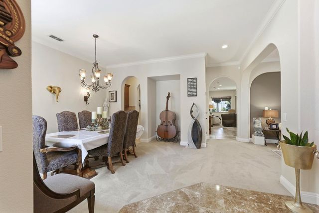 6817 Vilamoura Way, Elk Grove, CA 95757