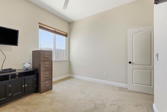 6817 Vilamoura Way, Elk Grove, CA 95757