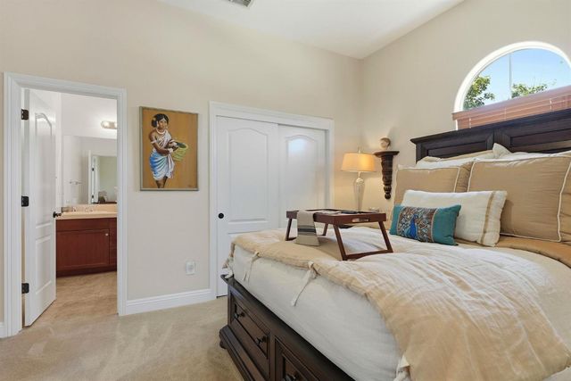 6817 Vilamoura Way, Elk Grove, CA 95757