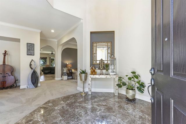 6817 Vilamoura Way, Elk Grove, CA 95757
