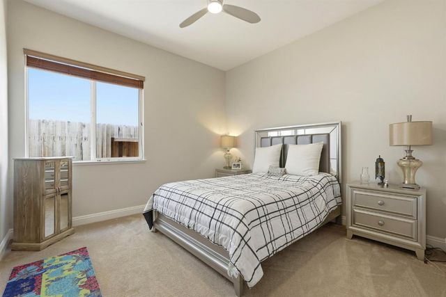 6817 Vilamoura Way, Elk Grove, CA 95757