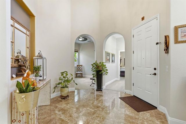 6817 Vilamoura Way, Elk Grove, CA 95757