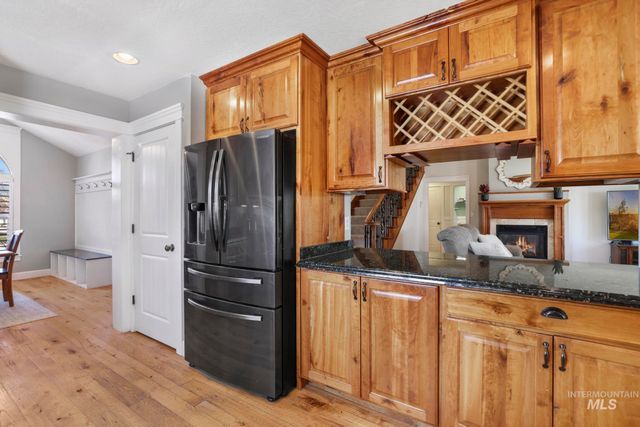 1111 Cole St, Kimberly, ID 83341
