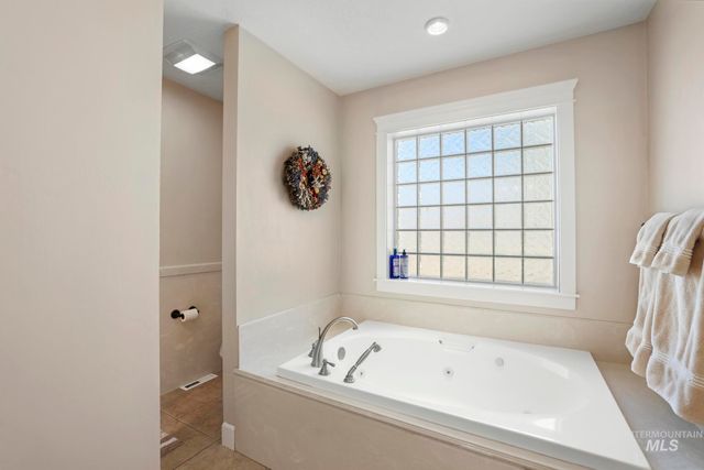 1111 Cole St, Kimberly, ID 83341