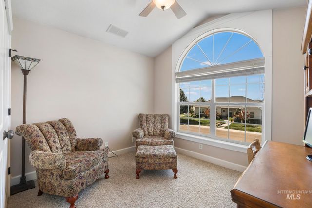 1111 Cole St, Kimberly, ID 83341