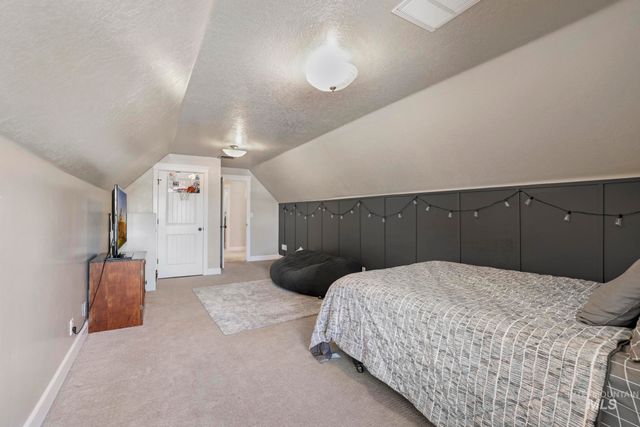 1111 Cole St, Kimberly, ID 83341