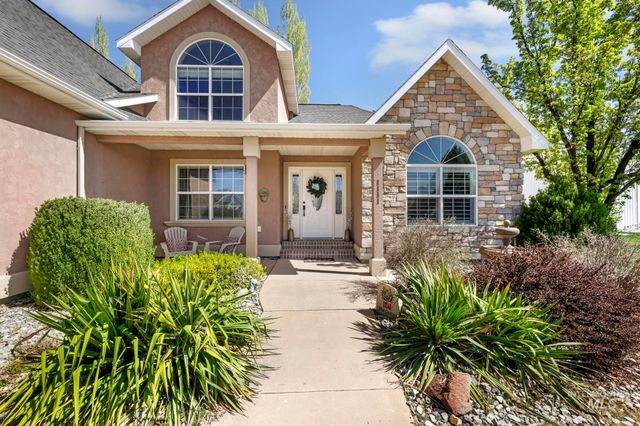 1111 Cole St, Kimberly, ID 83341