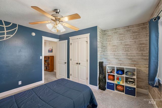1111 Cole St, Kimberly, ID 83341