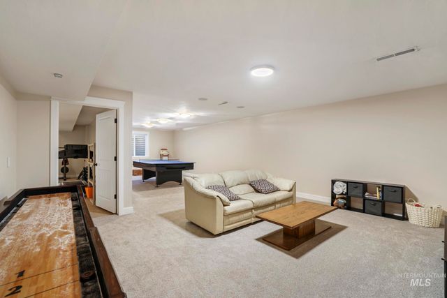1111 Cole St, Kimberly, ID 83341