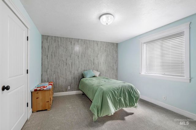 1111 Cole St, Kimberly, ID 83341