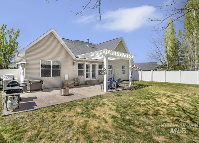 1111 Cole St, Kimberly, ID 83341