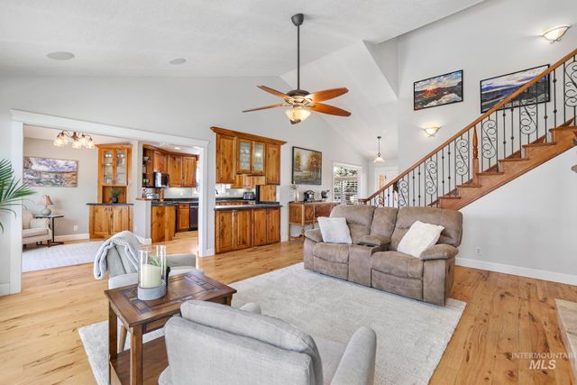 1111 Cole St, Kimberly, ID 83341