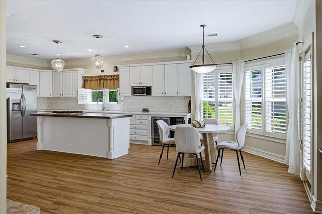 210 Masters View Court, Duluth, GA 30097