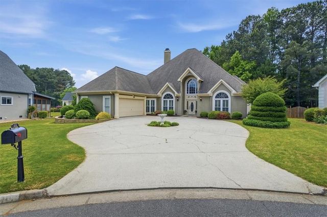 210 Masters View Court, Duluth, GA 30097