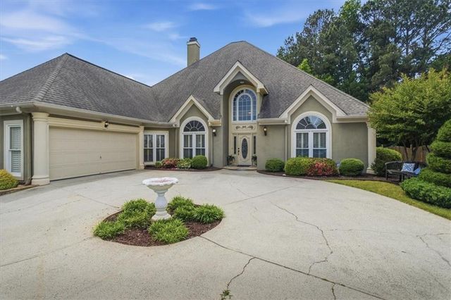 210 Masters View Court, Duluth, GA 30097