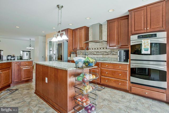 28760 HANCOCK DR, Mechanicsville, MD 20659